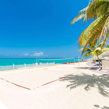Grand Decameron Montego Beach, A Trademark All-Inclusive Resort مونتيغو باي المظهر الخارجي الصورة
