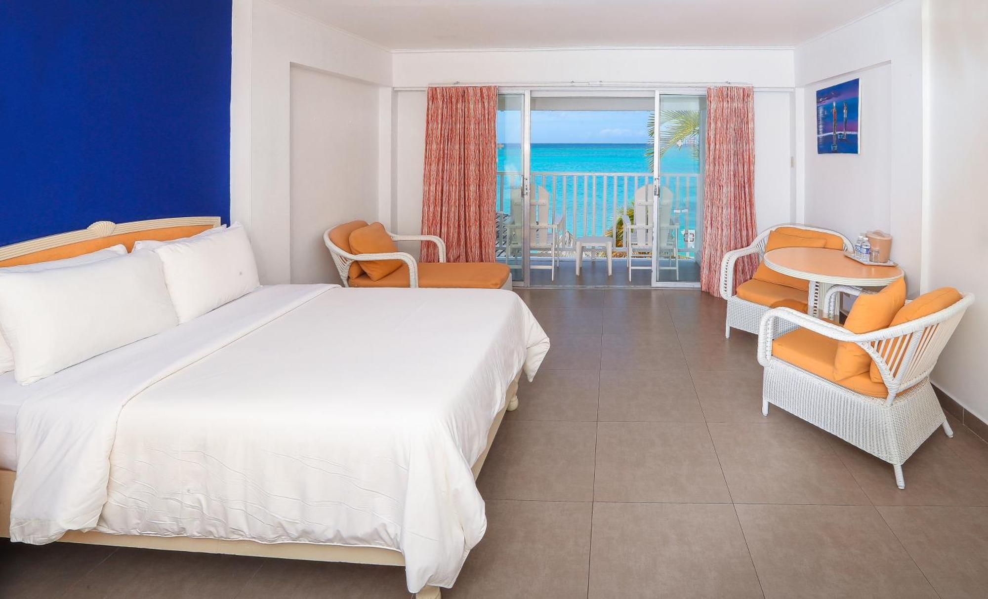 Grand Decameron Montego Beach, A Trademark All-Inclusive Resort مونتيغو باي المظهر الخارجي الصورة